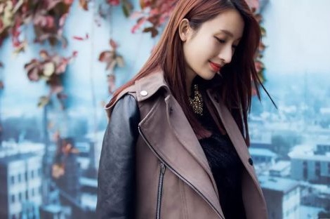 宜春地?cái)傎u衣服賺錢嗎